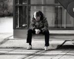 Depressione, in Italia costa 4 miliardi all’anno ma solo la metà dei malati riceve un aiuto adeguato